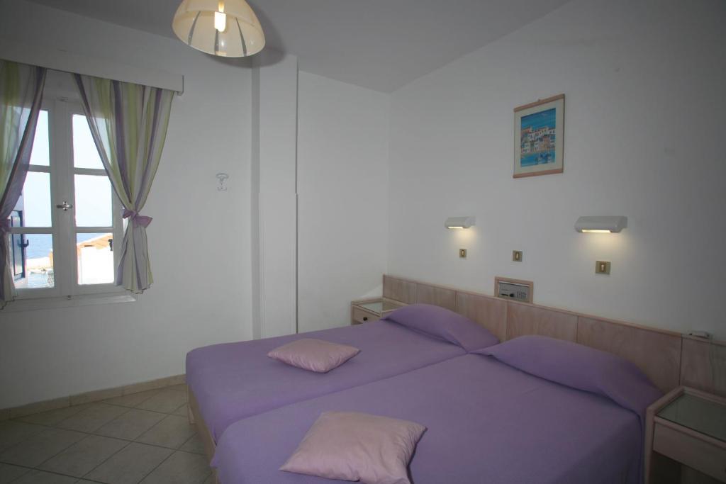 Lemos Hotel Kokkari Room photo